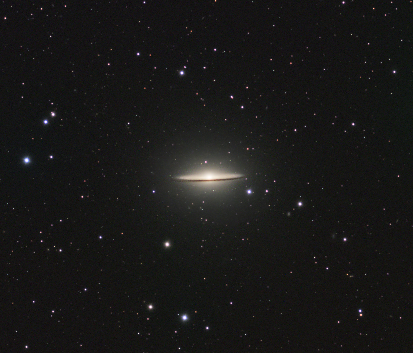 M104 M 104