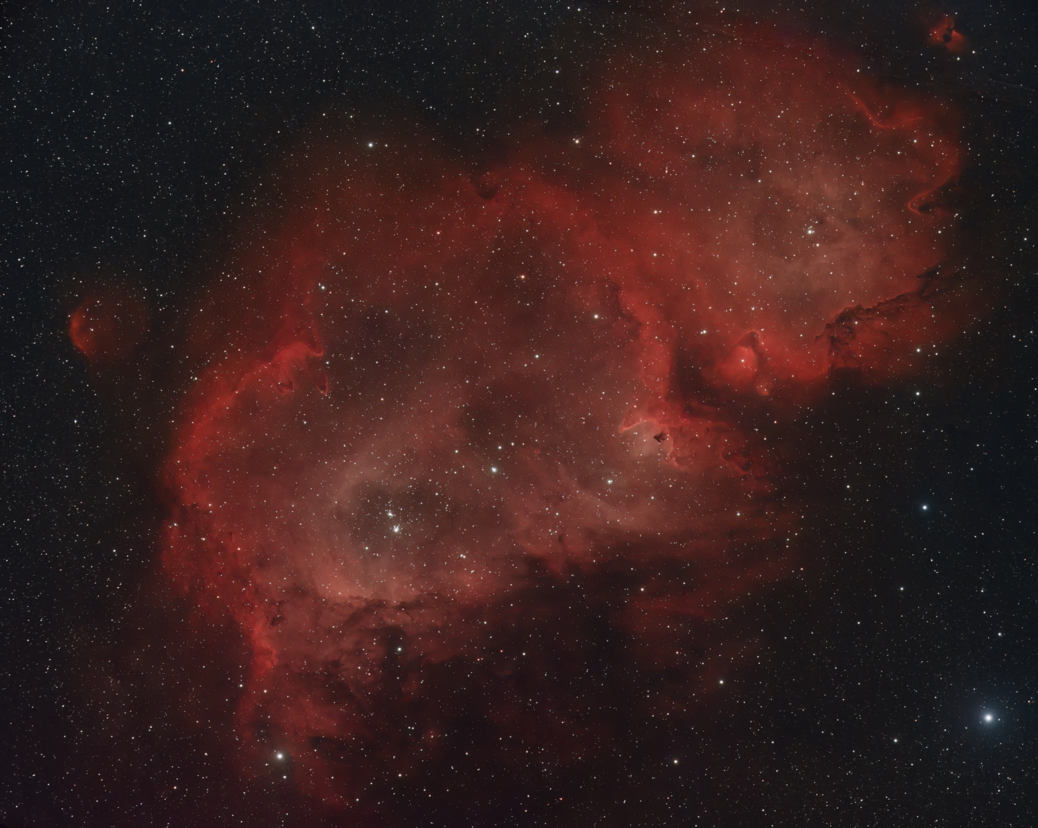 "Seelen-Nebel" am Stadthimmel IC 1848