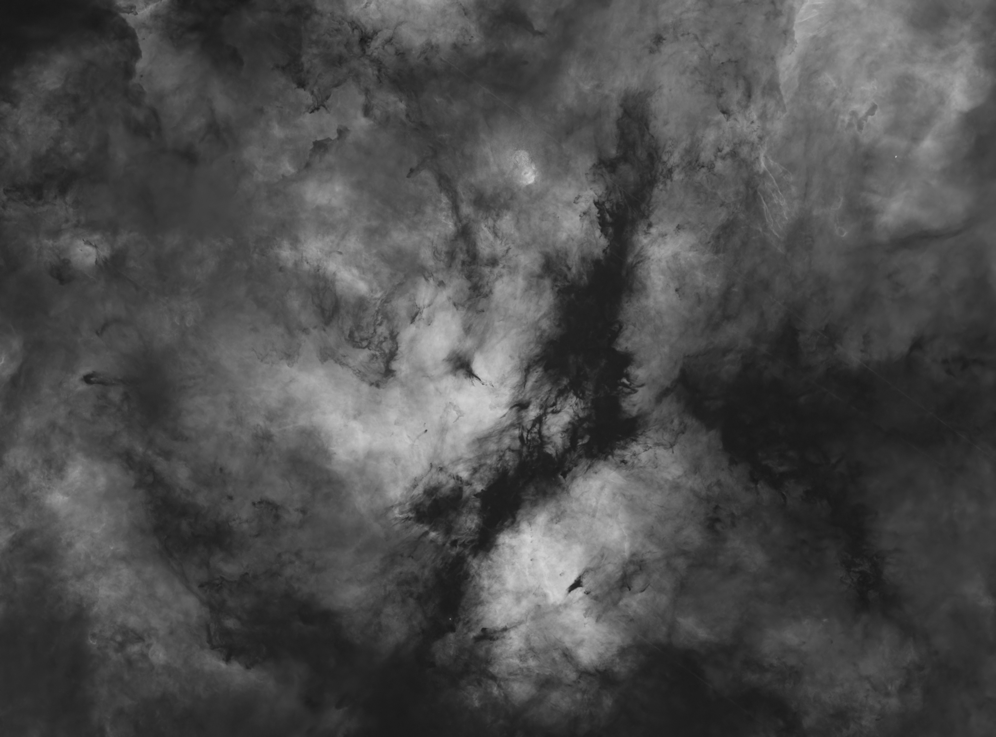 H-Alpha ohne Sterne um Sadr in Erlangen IC 1318