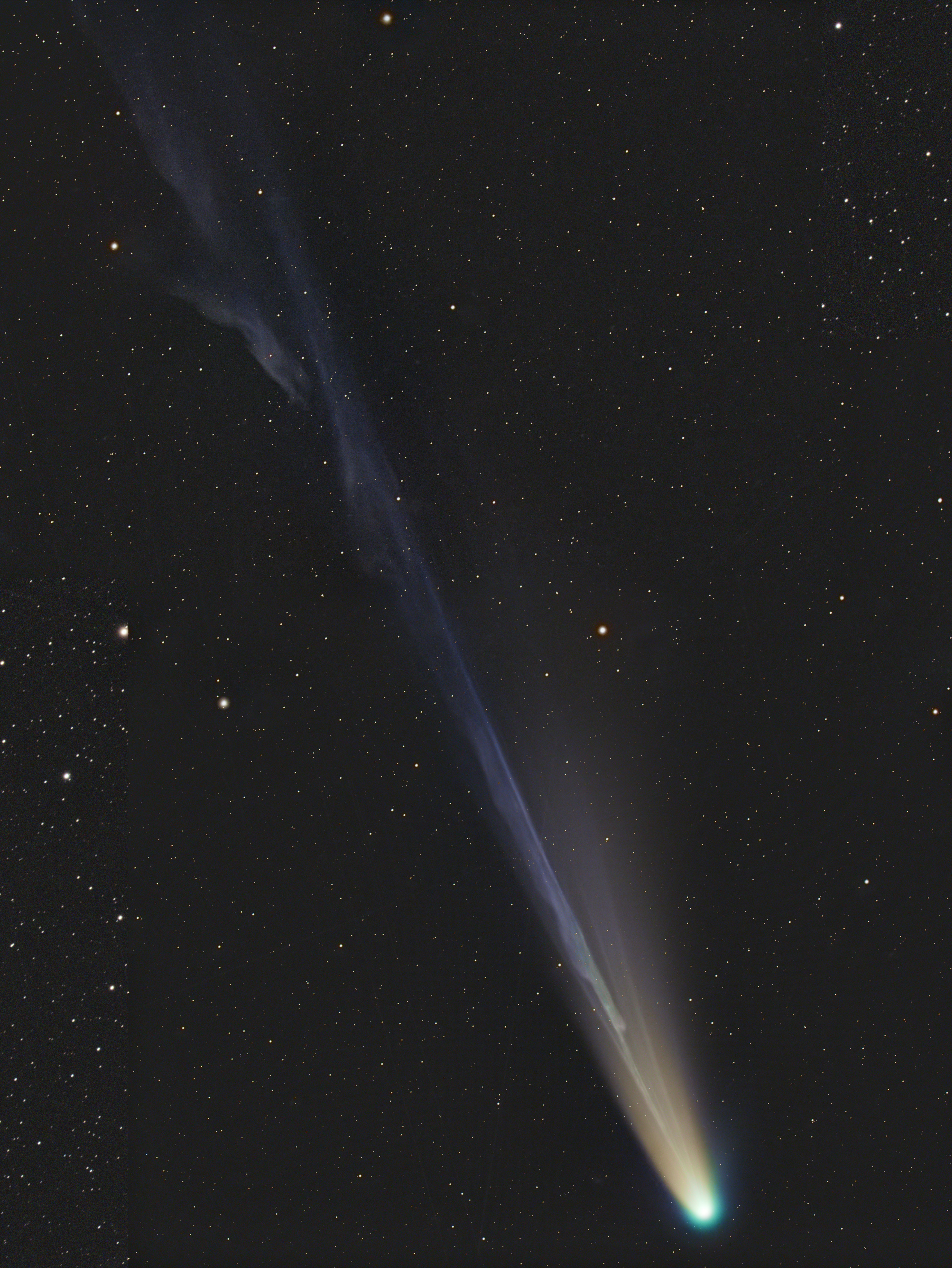 Komet Lemmon C/2025 A6 als Mosaik 