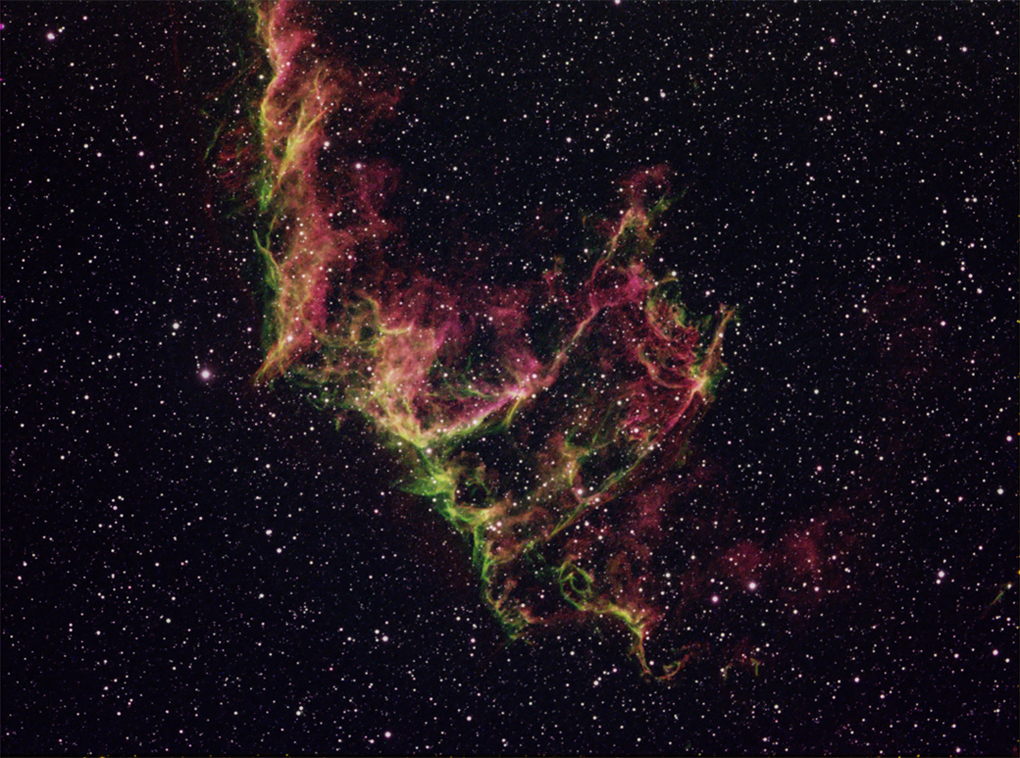 Cirrus Nebel in Farbe NGC 6995