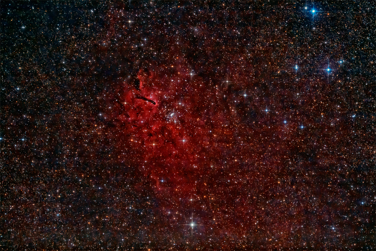 NGC 6820 NGC 6820, NGC 6823