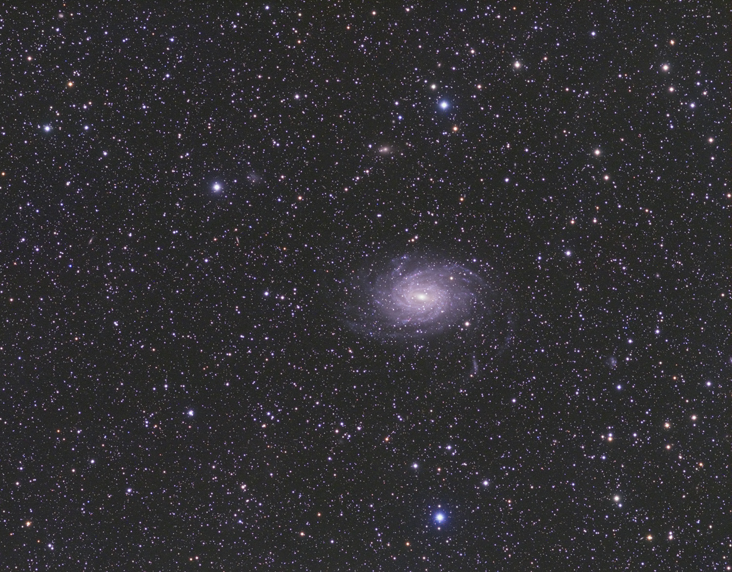 NGC 6744 im Pfau NGC 6744, NGC 62869, IC 4823