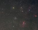 M52 mit umgebenden Gasnebel